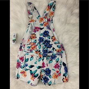 Floral Shorts Overalls Black Daisy NWT juniors